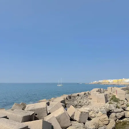 Amare - Sea Front Галлиполи